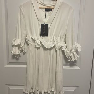 Pretty Little Thing White Frill Pleated Dress Size US 4